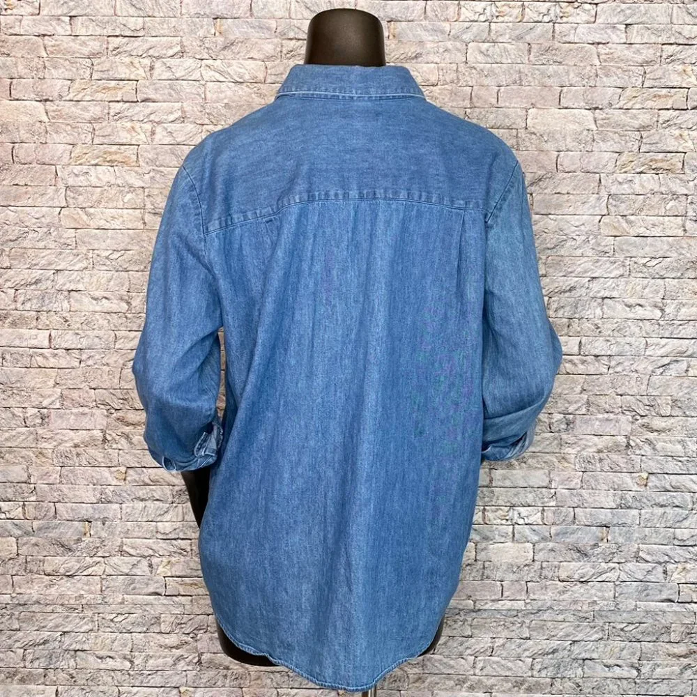 Karen Scott Denim Christmas Shirt Size Large Holiday Embroidery Button Down - Picture 5 of 8